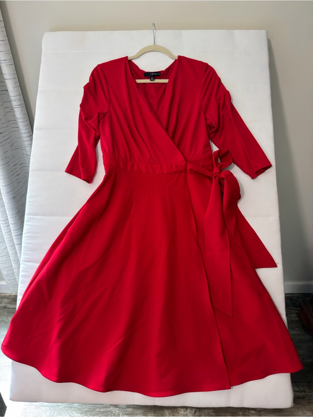 Sangria Women's Red Solid Wrap V-Neck 3/4 Sleeve Midi Stretch Dress 14